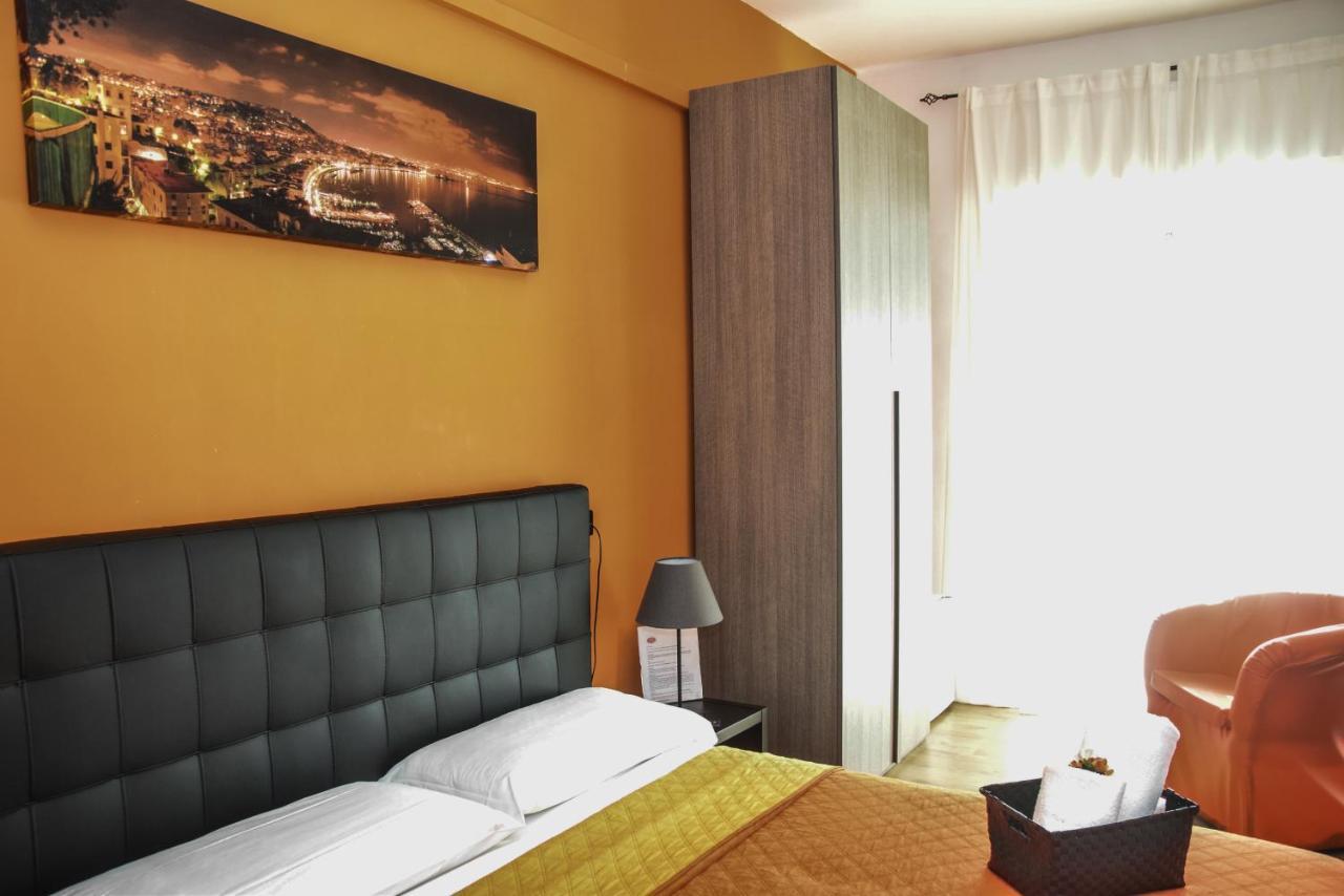 Hotel Kennedy Neapol Zewnętrze zdjęcie